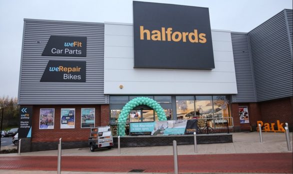 Halfords Store Front